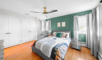 30 Oak Grove Blvd, North Providence, RI 02911