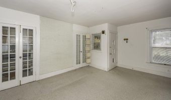 3 Shipman Cir, Ann Arbor, MI 48104