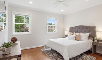 519 S FAYETTE St S, Alexandria, VA 22314