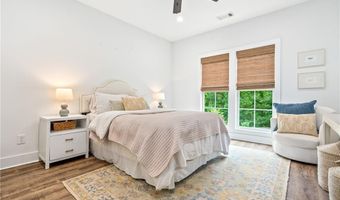 569 CEDARBROOK Dr, Auburn, AL 36830