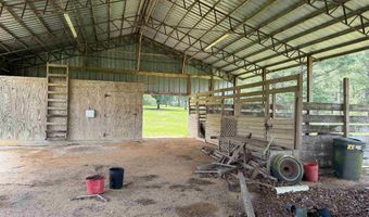 154 Perry Ln, Atmore, AL 36502