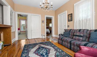 215 N Cedar St, Allegan, MI 49010