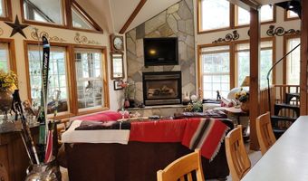 10 Badger Hollow Rd, Cascade, ID 83611
