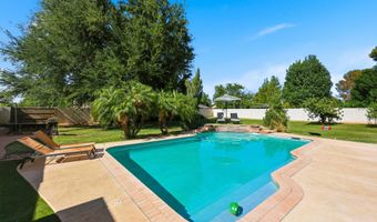 10432 W Avalon Dr, Avondale, AZ 85392