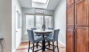 43738 CLEMENS Ter, Ashburn, VA 20147