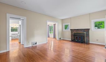 925 Lincoln Ave, Adrian, MI 49221