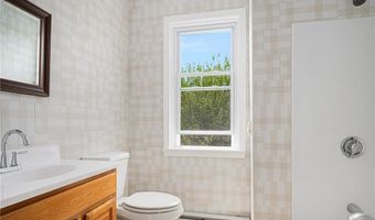 87 Lyman Ave, North Providence, RI 02911