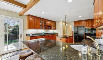 5735 BRADLEY Blvd, Bethesda, MD 20814