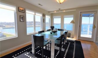 3 Kirwins Ln, Newport, RI 02840