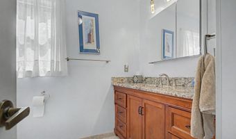 816 BOATSWAIN Way, Annapolis, MD 21401
