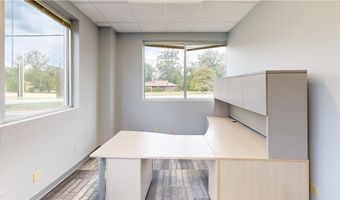 1008 Beau Terre Dr 1000, Bentonville, AR 72712