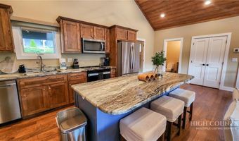 56 Grouseberry Dr, Banner Elk, NC 28604