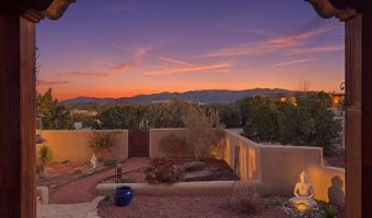 4 Plano Arbolito, Santa Fe, NM 87506