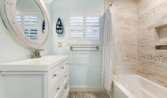 1986 Greater Ave, Biloxi, MS 39531