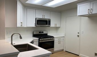 16421 Fitzpatrick Ct 272, La Mirada, CA 90638