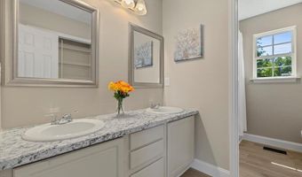 48 Hunters Way, Angier, NC 27501