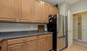 5225 Dunewood Way, Avon, IN 46123