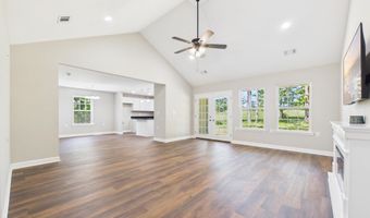 100 Shackleford Dr, Batesville, AR 72501