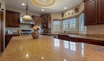 197 Saint Andrews Dr, Barboursville, WV 25504