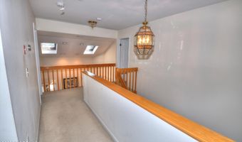 19 Centerboard Dr, Bayville, NJ 08721