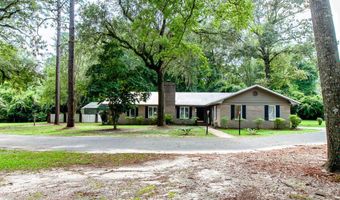 1712 Twin Lakes Dr, Bainbridge, GA 39819