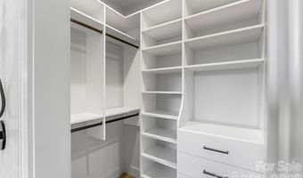 34 Fern St, Asheville, NC 28803