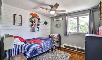 715 Edgewater Dr, Amherst, NY 14228