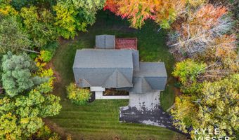 7787 S Gracemoor Ct SE, Alto, MI 49302