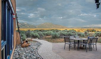 135 Mesa Sea, Arroyo Hondo, NM 87513