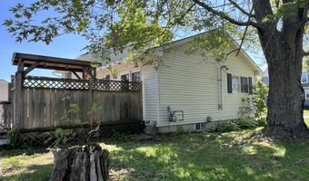 277 Pearl St, Bangor, ME 04401