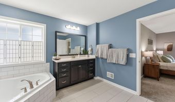 15788 Fair Hill Way, Apple Valley, MN 55124