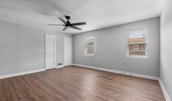 11 VETERANS Ct, Bayonne, NJ 07002