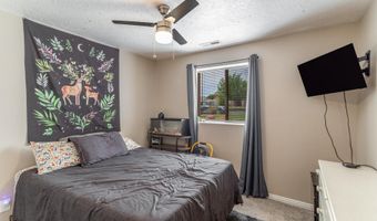 402 N 2370 E, St. George, UT 84790