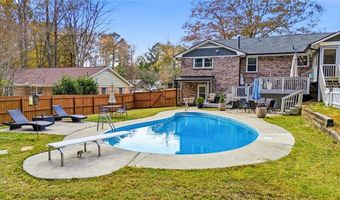 5080 Maryland Dr NW, Acworth, GA 30101