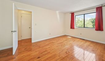 25 Florence Rd 85, Branford, CT 06405