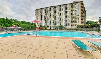 5225 POOKS HILL Rd 220N, Bethesda, MD 20814