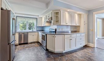 70 Winship St, Bath, ME 04530