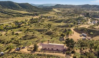 9060 Yucca Hills Rd, Agua Dulce, CA 91390