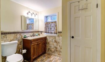 231 Shady Valley Rd, Coventry, RI 02816