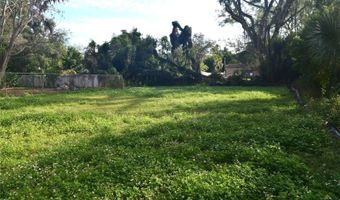 412 E 7TH St, Apopka, FL 32703