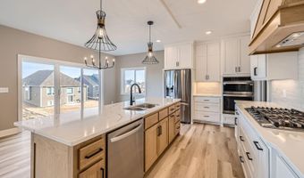 68 143rd Ave NW, Andover, MN 55304