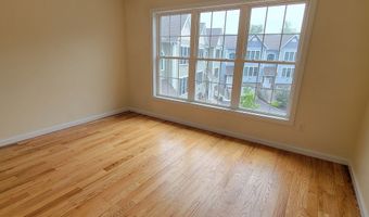 19 Oak Meadows Dr 19, Brookfield, CT 06804
