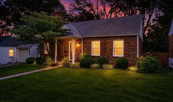 7220 Mackenzie Rd, Affton, MO 63123