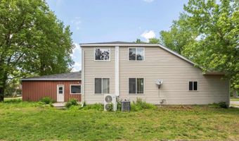 355 N 8th St, Arlington, NE 68002