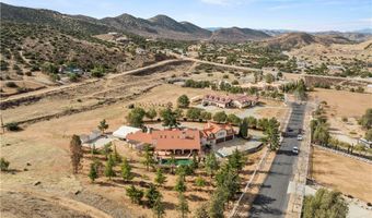7210 Spigno Pl, Agua Dulce, CA 91390
