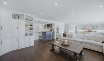 29644 Kimberly Dr, Agoura Hills, CA 91301