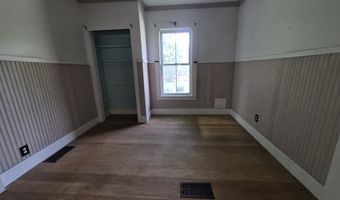 21 C St, Barre, VT 05641