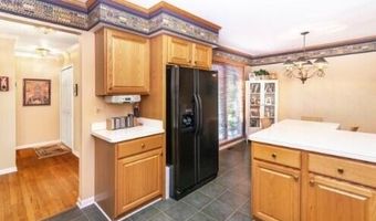 2734 Winter Garden Ct, Ann Arbor, MI 48105