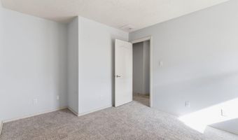 905 CRISTANOS Dr, Bernalillo, NM 87004