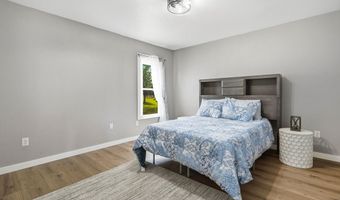 215 S Gillespie Ave, Arcadia, WI 54612